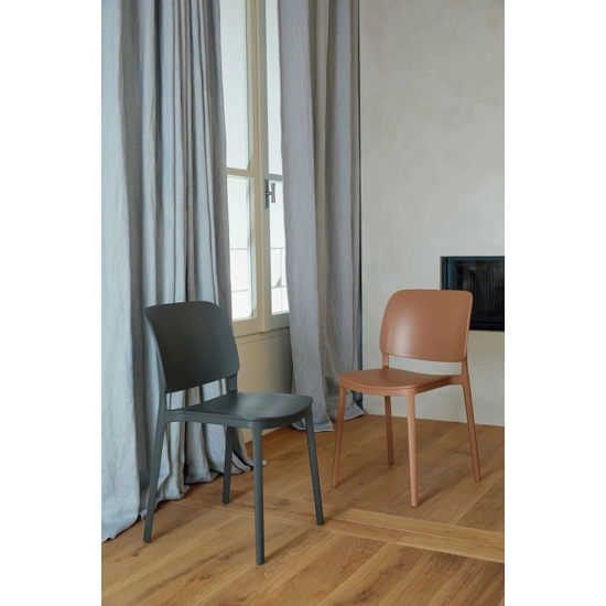 Keai Plastic chairs ingenia 2