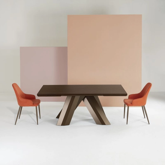 Matilda Metal Legs Upholstered chairs ingenia 5