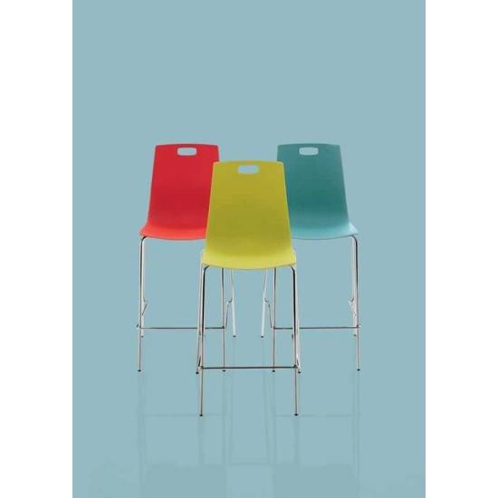 Olly Stool For Outdoor Metal stools ingenia 2