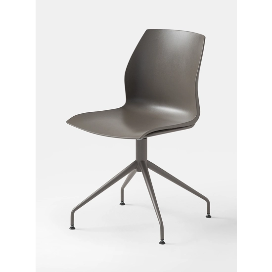 Kalea - Girevole 4 Piedi Sedie in plastica di design Kastel