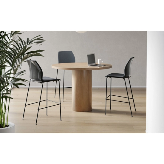 Kalea Sgabello - 4 Gambe Sgabelli contract Kastel 2