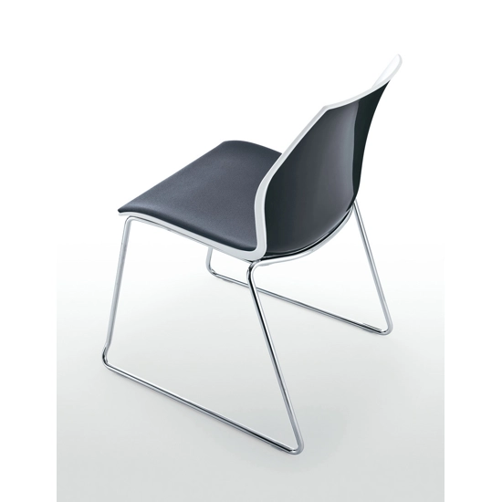 Kalea - Gamba a Slitta Impilabile Sedie in plastica di design Kastel 1