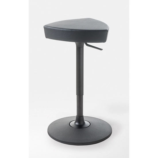 Kensho Pivoting Metal stools Kastel 2