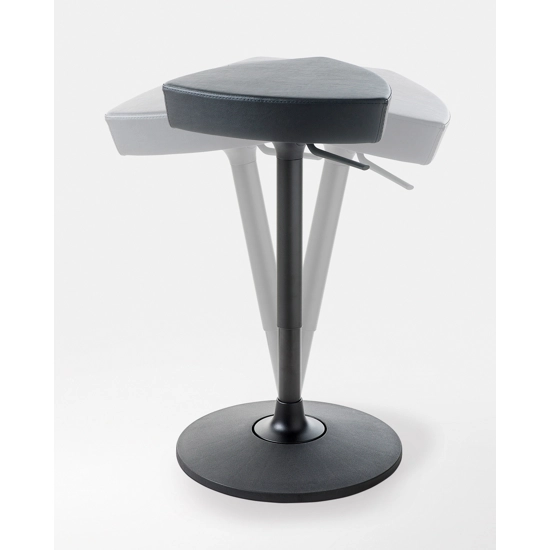 Kensho Pivoting Metal stools Kastel