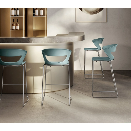 Kicca Sgabello Slitta Sgabelli in metallo Kastel 1