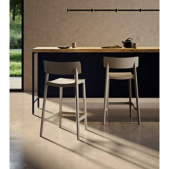 Klan Sgabelli in plastica Kastel 6
