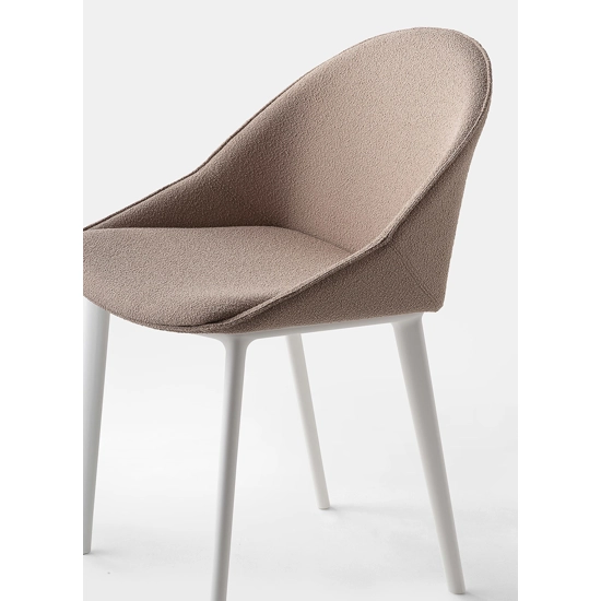 Kross Plus - 4 Gambe Sedie imbottite Kastel