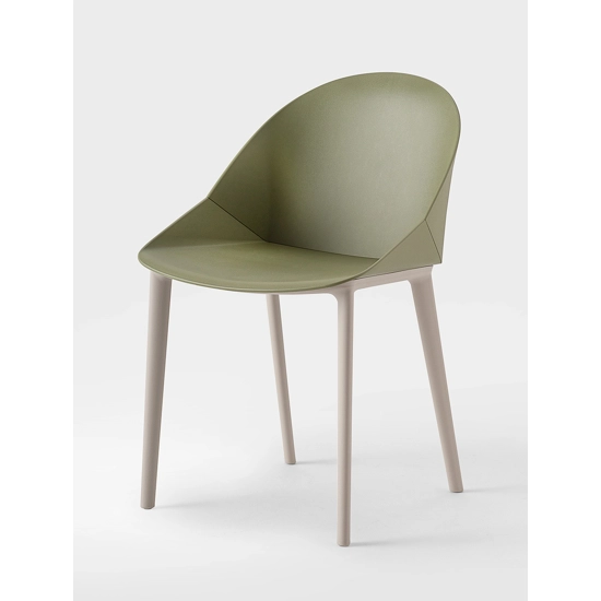 Kross - 4 Gambe Sedie in plastica di design Kastel
