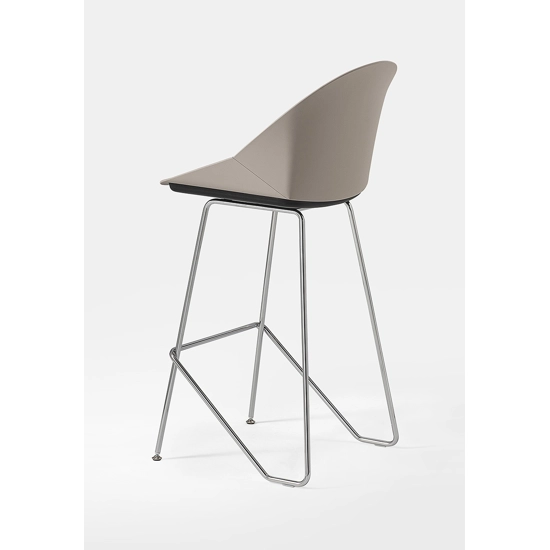 Kross Stool Semi Slitta Sgabelli in plastica Kastel 3