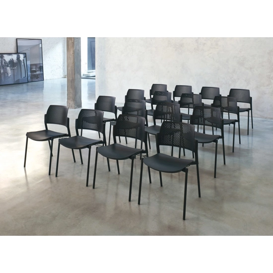 Kyos - 4 Gambe Sedie in plastica di design Kastel 1