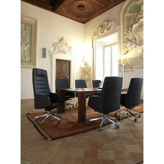 Kamelia Media Executive office chairs Kastel 4