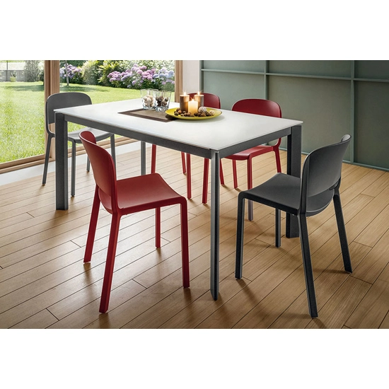 Mario 138x90 Tavoli fissi La primavera 2