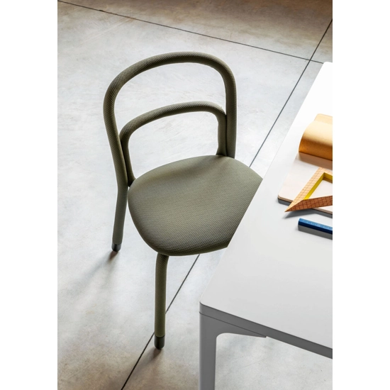 Pippi S R TS Upholstered chairs Midj 5