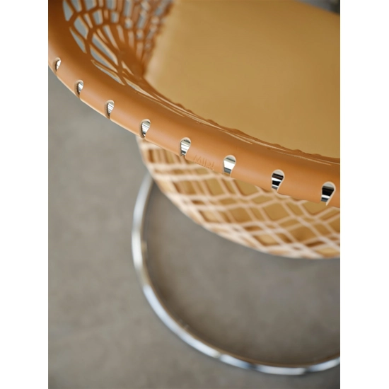 P47 Armchair - P M TS CU Elegant chairs Midj 4