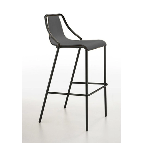 Ola Sg M IN Metal stools Midj