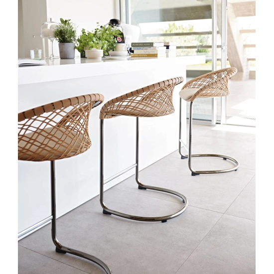 P47 Stool M TS CU Stools in leather and eco-leather Midj 1