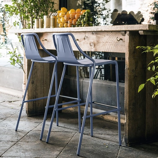 Ola Sg M OUT Metal stools Midj