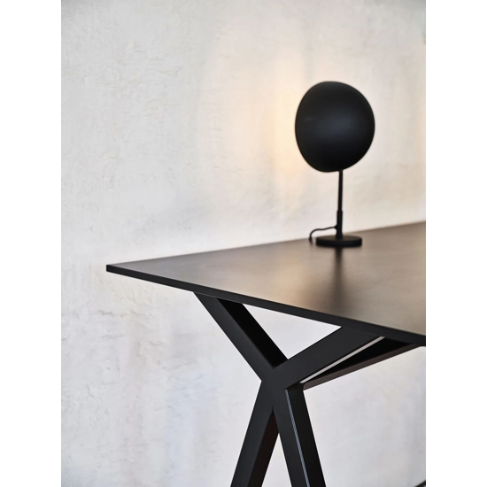Dama Scrivania 140x80 H110 Tavoli contract Midj 2