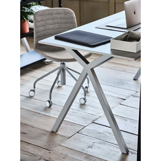 Dama Desk 140x80 Contract tables Midj 3