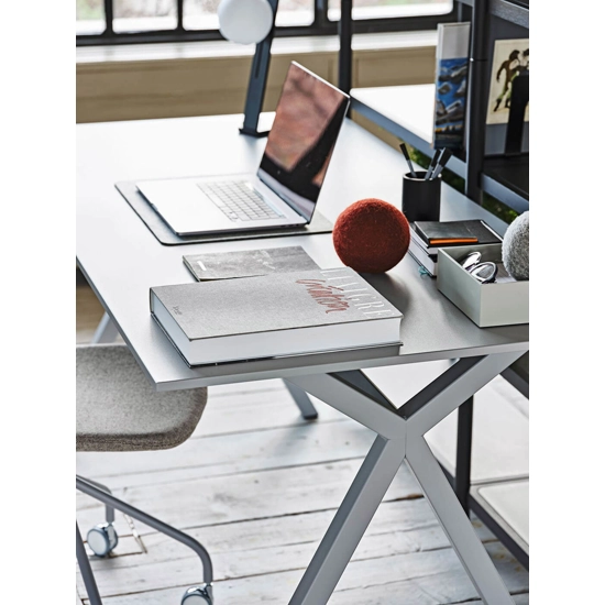 Dama Desk 140x80 Contract tables Midj 5