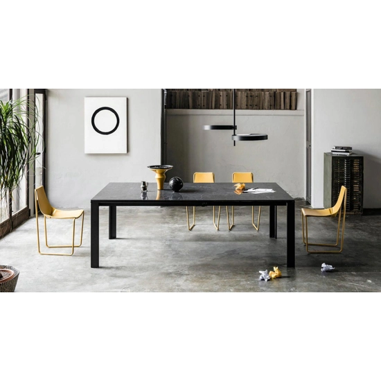 Marco Polo 140x140 (230) Modern tables Midj 2