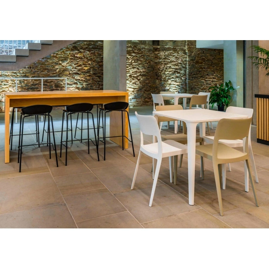 Nene 85x85 Modern tables Midj