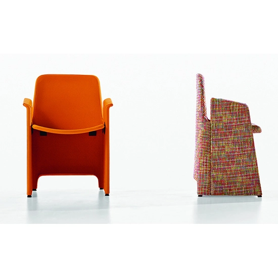 Mirò Cockpit Fixed Waiting and community chairs Milani 1