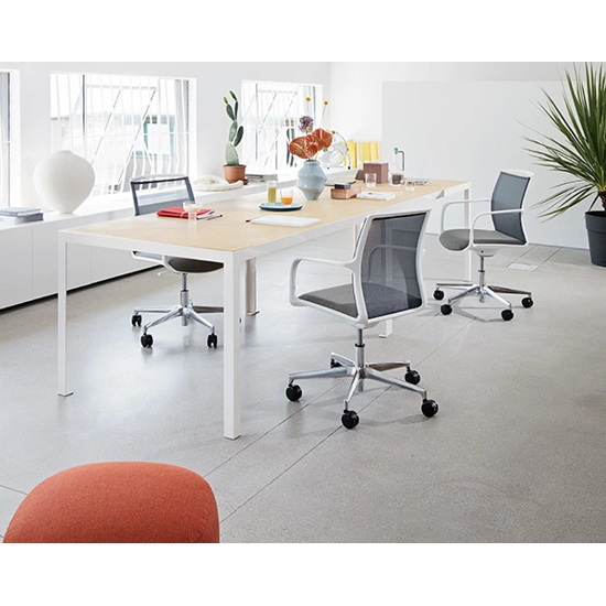 Zed Revolving Visitor Waiting and community chairs Milani