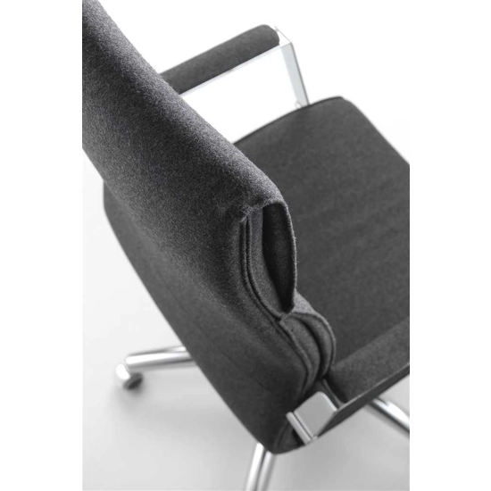 Iris H Executive office chairs Mstyle 1