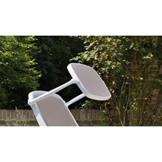 Omega Lettini e sedie da esterno Nardi 12