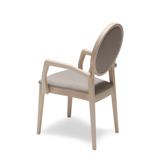 Medallion Armrests Living room armchairs Origins 1971 1