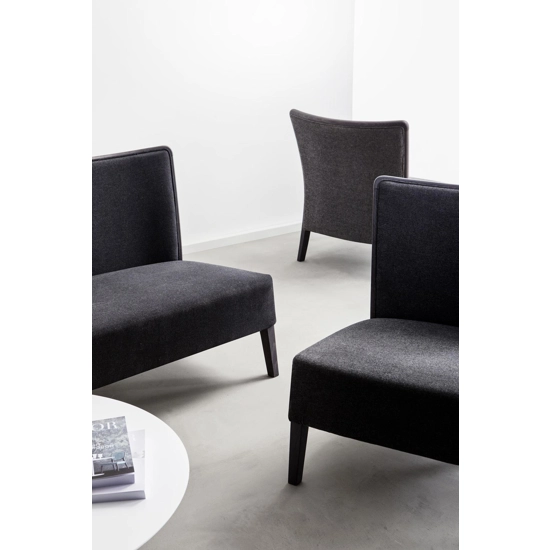 Nob Poltrona Larga Braccioli Poltroncine soggiorno Origins 1971 1