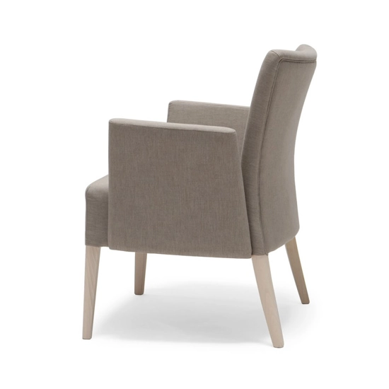 Noblesse Poltrona Larga Braccioli Poltroncine soggiorno Origins 1971 3