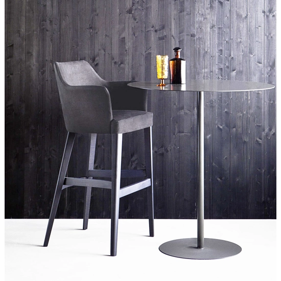 Oscar Stool Wooden stools Origins 1971