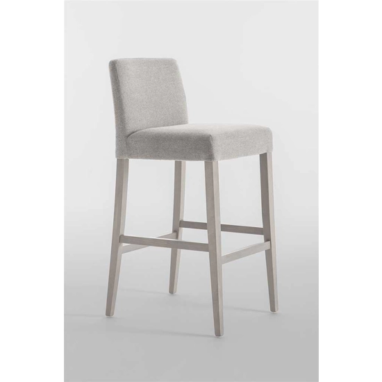 Miss Stool Wooden stools Palma 1