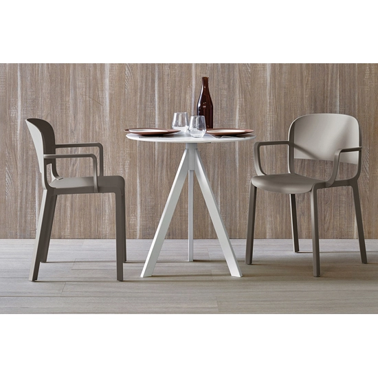 Dome 265 - Design Odo Fioravanti 2016 Sedie in plastica di design Pedrali 1