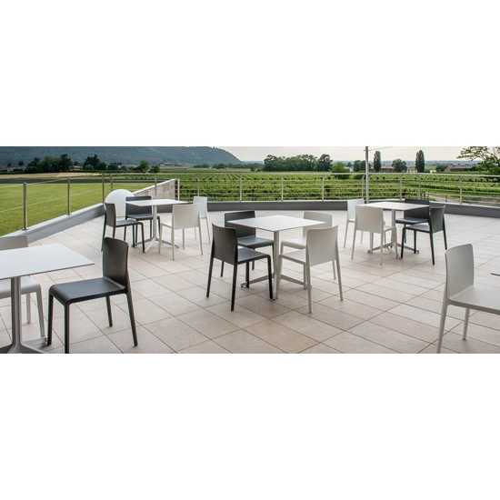 Volt 670 - Design Claudio Dondoli - Marco Pocci 2013 Plastic chairs Pedrali 2