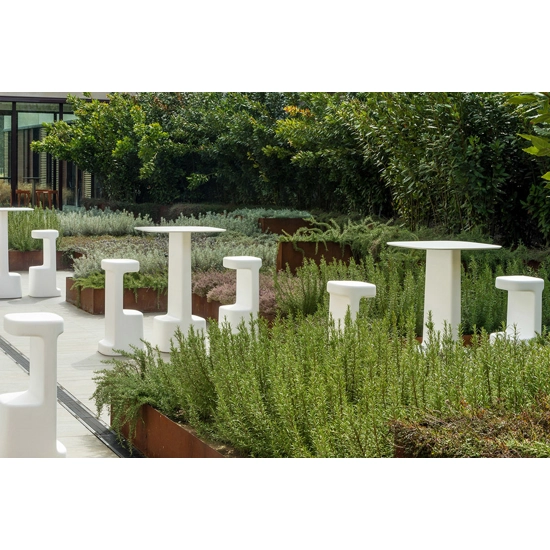 Serif 860 - Design Odo Fioravanti 2011 Sgabelli contract Pedrali 4