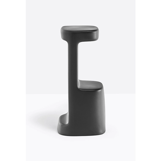 Serif 860 - Design Odo Fioravanti 2011 Sgabelli contract Pedrali 9