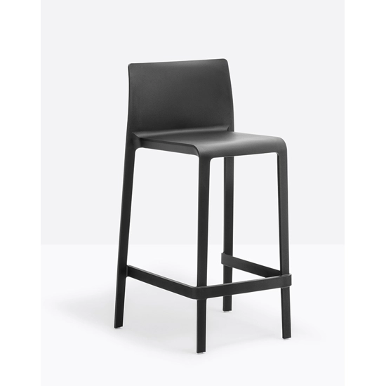 Volt 677 - 678 - Design Claudio Dondoli - Marco Pocci 2013 Sgabelli contract Pedrali 9