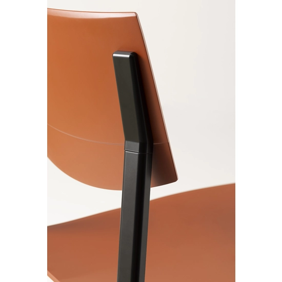 Beba Young Sgabello Plastica Sgabelli in plastica Point 4