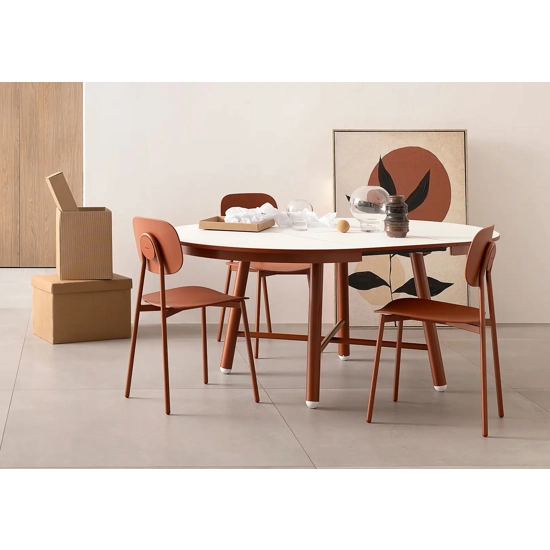 Tata Young (seduta e schienale in plastica o legno) Sedie in plastica di design Point 1