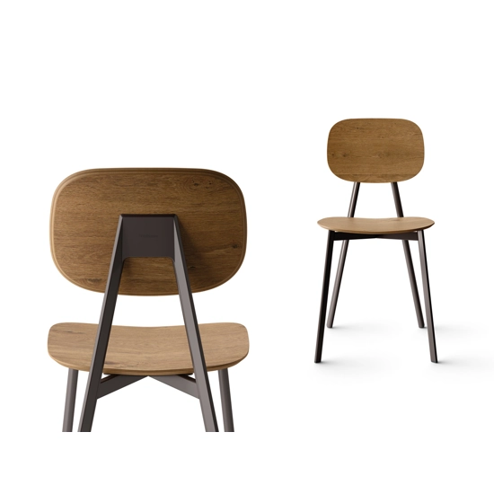 Tata (wooden seat and back) Metal chairs point