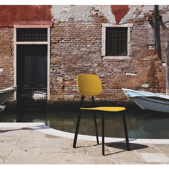 Tata (seduta e schienale in plastica) Sedie in metallo Point 2