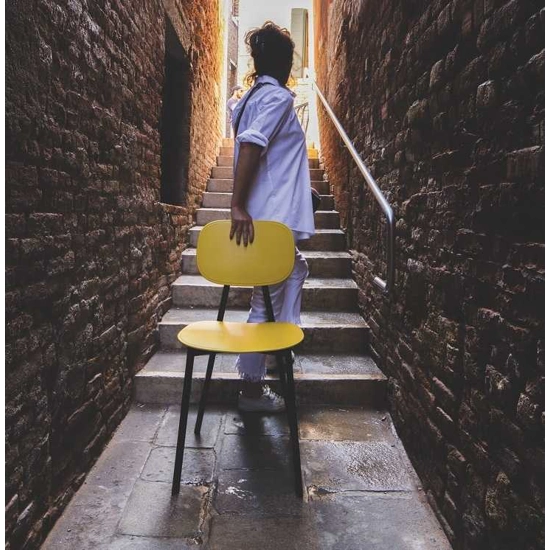 Tata (seduta e schienale in plastica) Sedie in metallo Point 5