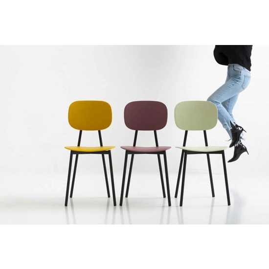 Tata Young (seduta e schienale in plastica o legno) Sedie in plastica di design Point 4