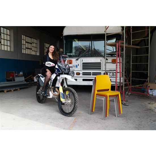 TYPE Plastic chairs point 7