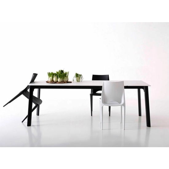 Drop Plus 140x90 (180) - Piano con Angolo Raggiato Tavoli moderni Point 6