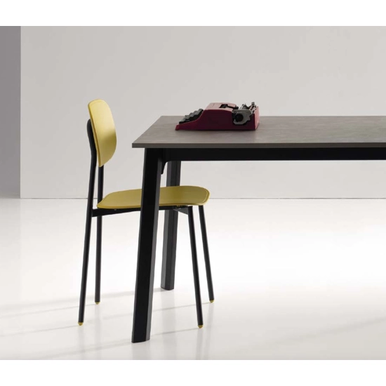 Drop 160x90 (200-240) - Piano con Angolo a 90 Tavoli moderni Point 3