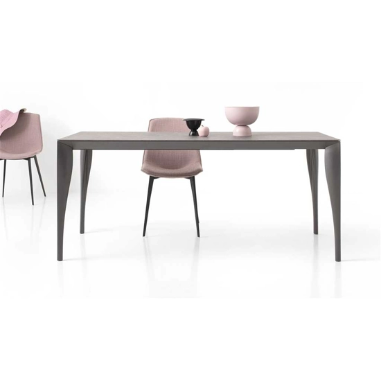 Marilyn 140x90 Modern tables point 1